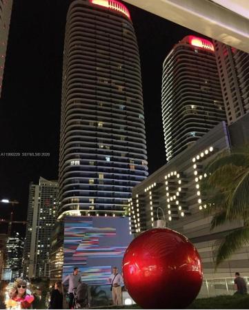 Brickell Heights East, 45 SW 9th St #1401, Miami, Florida 33130, image 1