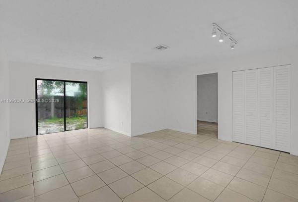 Vista Verde, 3876 NW 207th St Rd, Miami Gardens, Florida 33055, image 1