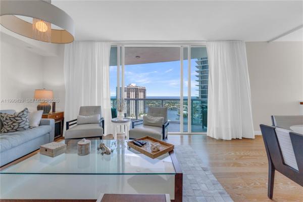 The Parc At Turnberry Isle, 19400 Turnberry Way #2011, Aventura, Florida 33180, image 1