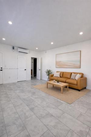 Altos Del Mar, 7735 Byron Ave #1, Miami Beach, Florida 33141, image 2