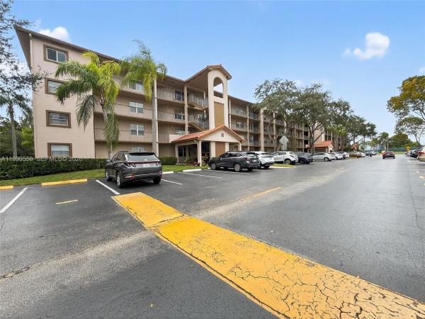 Cambridge At Century Village, 1000 SW 125th Ave #102N, Pembroke Pines, Florida 33027, image 1