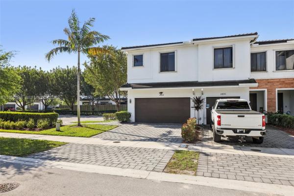 The Landings, 10828 SW 235th St, Kendall, Florida 33032, image 3