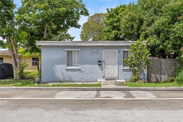 Washington Park, 2901 NW 9th Ct, Fort Lauderdale, Florida 33311, image 1