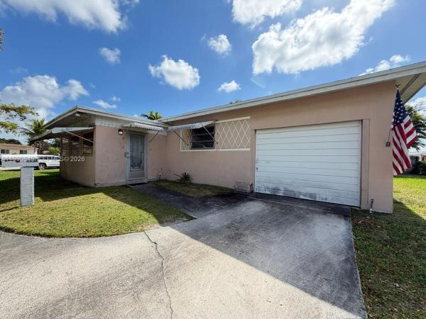 11370 SW 186th St, Unincorporated Dade County, Florida 33157, image 1