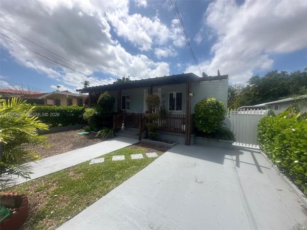Coral Way Park, 2314 SW 60th Ave, Coral Terrace, Florida 33155, image 3