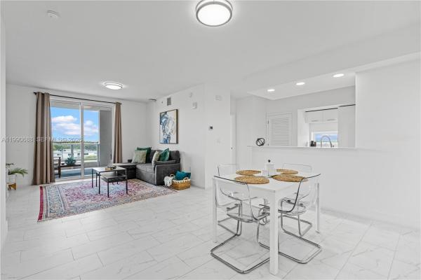 1850 Monroe St #308, Hollywood, Florida 33020, image 2