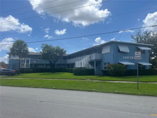 Southwood, 3856 S Cir Dr #6, Hollywood, Florida 33021, image 1