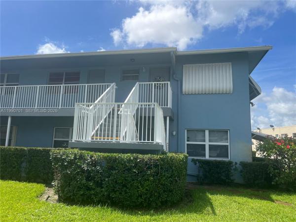 Southwood, 3856 S Circle Dr #6, Hollywood, Florida 33021, image 2