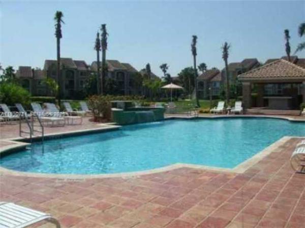 St Andrews At Miramar, 12154 Saint Andrews Pl #208, Miramar, Florida 33025, image 2