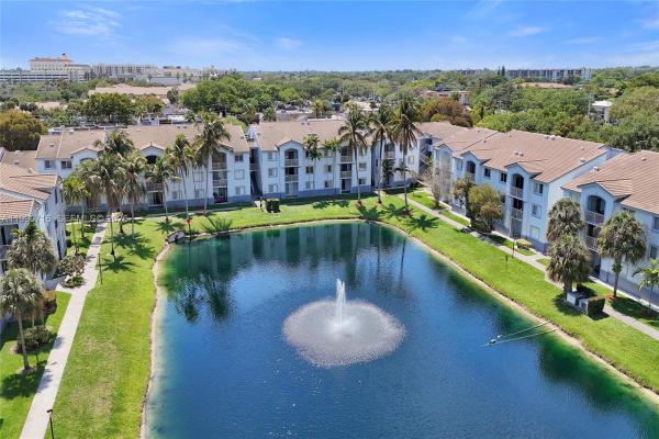 Royal Grand, 2640 S University Dr #112, Davie, Florida 33328, image 1