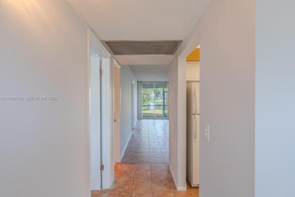 Lagoon Place, 9325 Lagoon Pl #105, Davie, Florida 33324, image 2