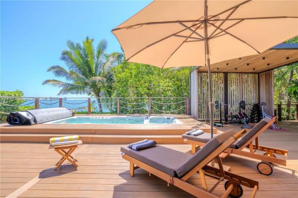 Sans Souci Estates, 11450 N Bayshore Dr, North Miami, Florida 33181, image 1