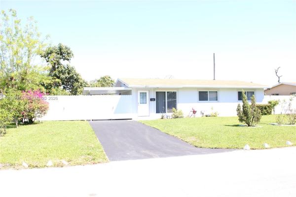 Tower Park, 2411 SW 6th St, Fort Lauderdale, Florida 33312, image 1