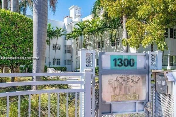 1300 Social Club, 1300 Pennsylvania Ave #204, Miami Beach, Florida 33139, image 2