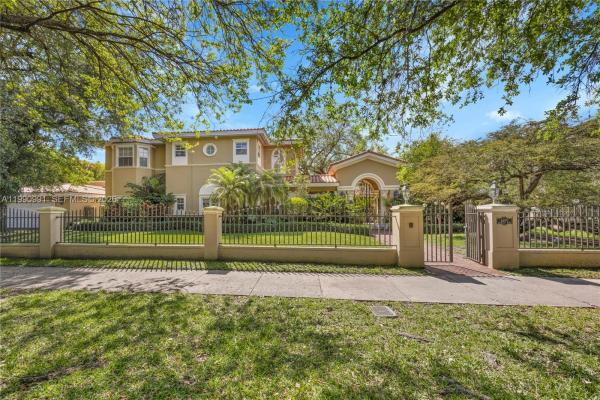 Riviera, 6200 Granada Blvd, Coral Gables, Florida 33146, image 1