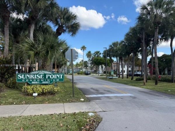 Pinecrest, Florida 33156, image 1