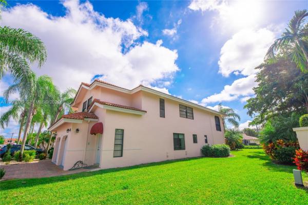 Villa San Remo, 8694 Via Reale #61L, Boca Raton, Florida 33496, image 2