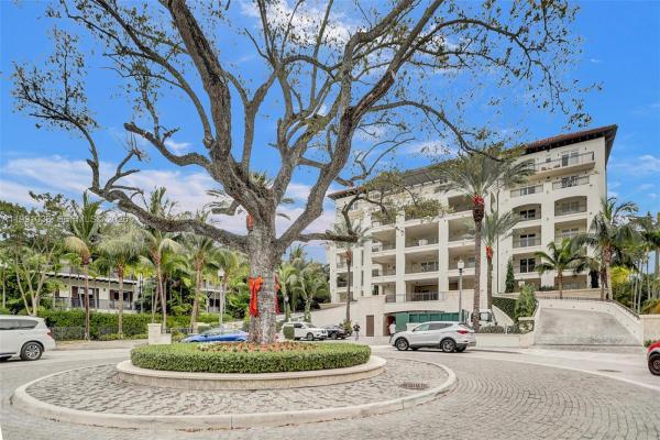 Residences At Vizcaya, 3535 Hiawatha Ave #405, Miami, Florida 33133, image 1