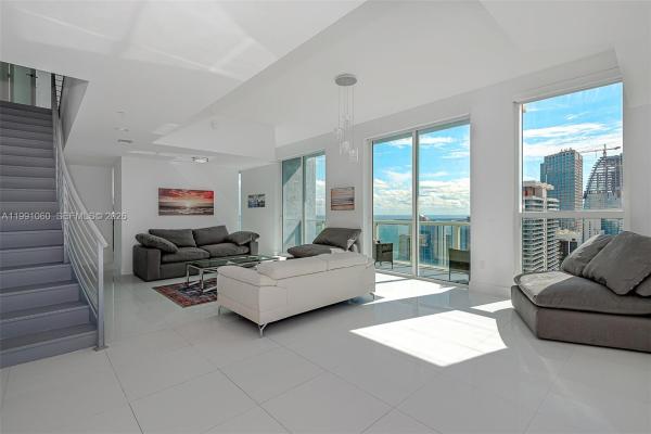 Vizcayne North, 244 Biscayne Blvd #4907, Miami, Florida 33132, image 2