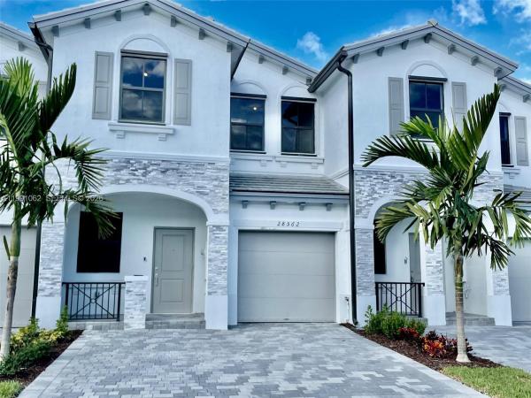 28562 SW 134th Ct, Unincorporated Dade County, Florida 33033, image 1