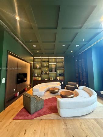 11 NE 6th St #706, Miami, Florida 33132, image 1