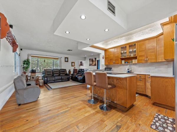 Laurel Manor, 1866 NW 8th Ter, Homestead, Florida 33030, image 1