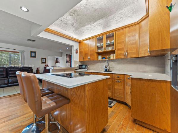 Laurel Manor, 1866 NW 8th Ter, Homestead, Florida 33030, image 3