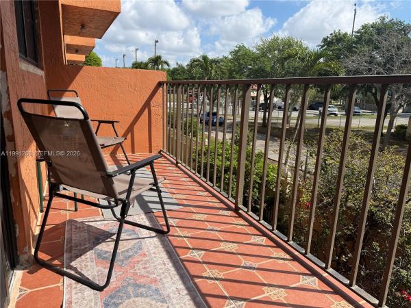 Westland, 1800 W 54th St #108, Hialeah, Florida 33012, image 1