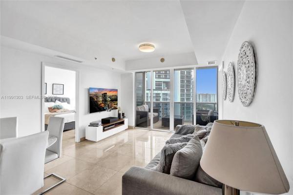 Trump Royale, 18201 Collins Ave #2007, Sunny Isles Beach, Florida 33160, image 1