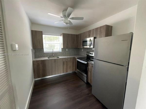 Allapattah Homesites, 1864 NW 24th St #4, Miami, Florida 33142, image 2