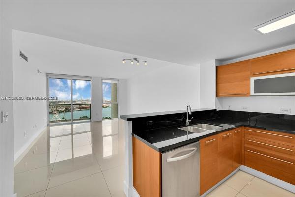 Vizcayne South, 253 NE 2nd St #2307, Miami, Florida 33132, image 1