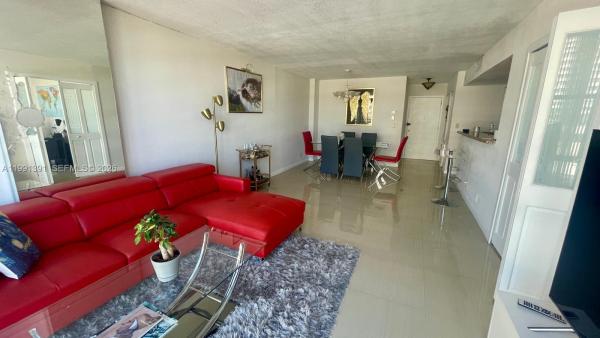 Avant Garde, 2017 S Ocean Dr #405, Hallandale Beach, Florida 33009, image 2