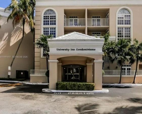 University Inn, 1280 S Alhambra Cir #2210, Coral Gables, Florida 33146, image 1