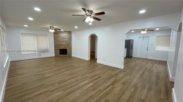 Hollywood Beach Gardens, 604 Glenn Pkwy, Hollywood, Florida 33021, image 1