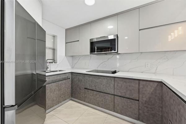 Casa Del Sol, 1750 W 46th St #412, Hialeah, Florida 33012, image 2