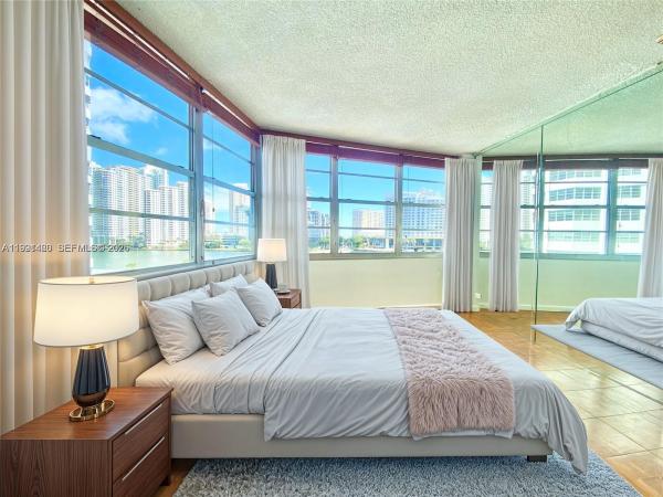 The Four Ambassadors, 905 Brickell Bay Dr #531, Miami, Florida 33131, image 1