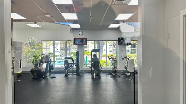 Plaza Of The Americas, 17021 N Bay Rd #1015, Sunny Isles Beach, Florida 33160, image 1