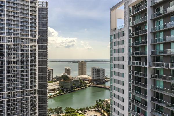 77 SE 5th St #2403, Miami, Florida 33131, image 2