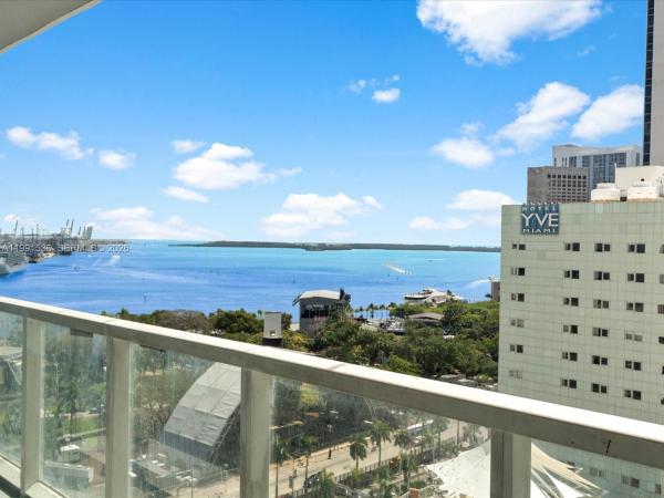 Vizcayne North, 244 Biscayne Blvd #1605, Miami, Florida 33132, image 1