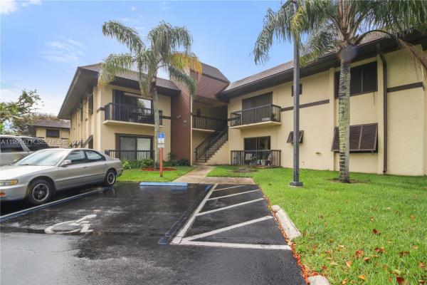 7915 SW 86th St #709, Unincorporated Dade County, Florida 33143, image 1