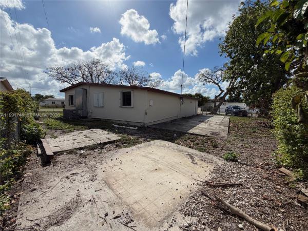 West Coral Park, 2930 SW 106th Ave, University Park, Florida 33165, image 3