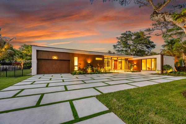 Suniland Estates, 7901 SW 120th St, Pinecrest, Florida 33156, image 1