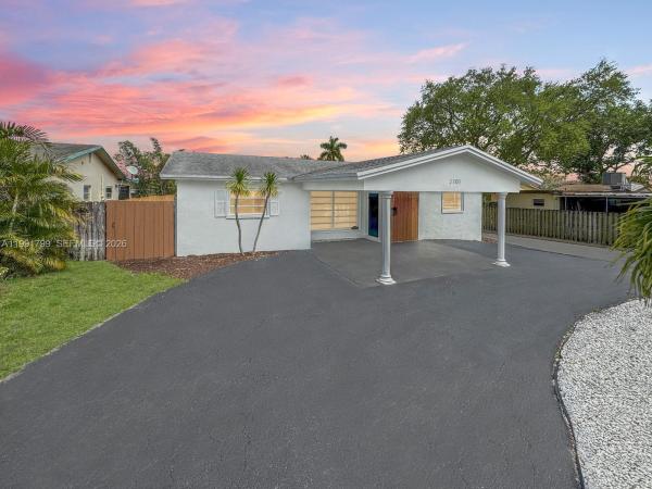 Hollywood Hills, 2101 N 56th Ave, Hollywood, Florida 33021, image 1