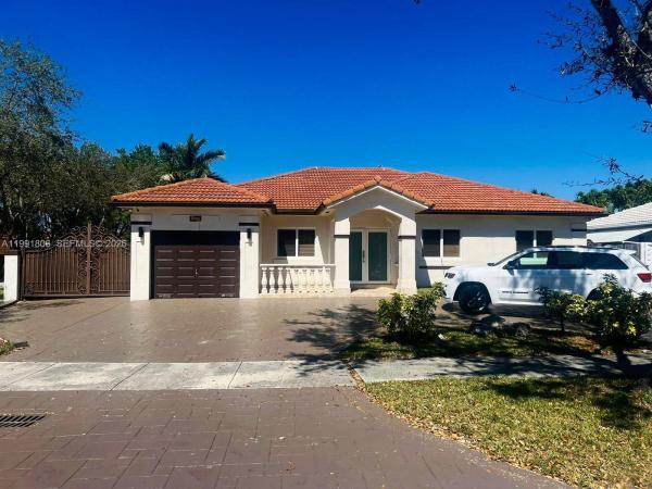 8899 NW 176th Ln, Hialeah, Florida 33018, image 1