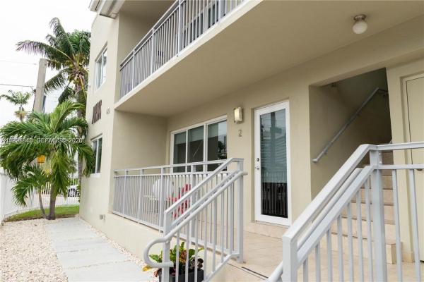 Altos Del Mar, 625 77th St #2, Miami Beach, Florida 33141, image 1