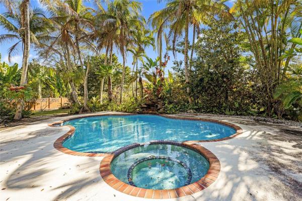 Pine Estates, 8250 SW 95th St, Kendall, Florida 33156, image 1