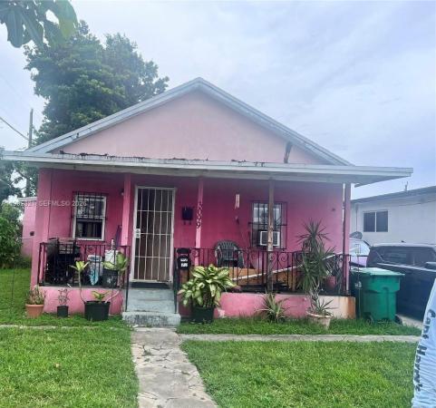 3099 NW 51st St, Unincorporated Dade County, Florida 33142, image 1