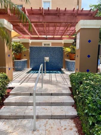 The Yacht Club At Aventura, 19555 E Country Club Dr #8503, Aventura, Florida 33180, image 2