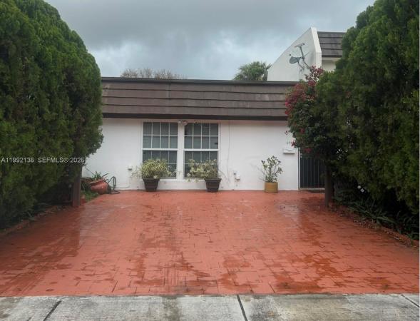 Lake Hilda, 6755 Crooked Palm Ter, Miami Lakes, Florida 33014, image 1