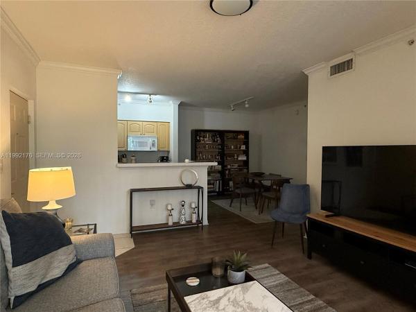 6831 SW 44th St #203, Unincorporated Dade County, Florida 33155, image 1